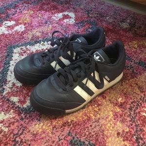 adidas orion men’s size 6 women’s 8